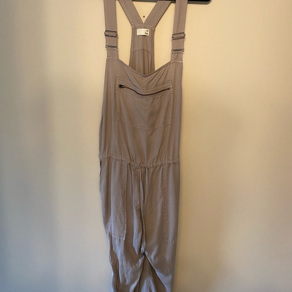 Aritzia Overalls - Picture 1 of 2